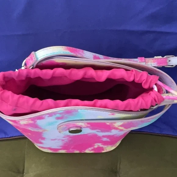 Multicolor Tie-Dye Bucket Crossbody Bag - Picture 4 of 5